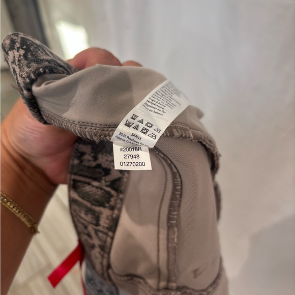 SPANX Snake Print Leggings - Black and Brown - Picture 5 of 5